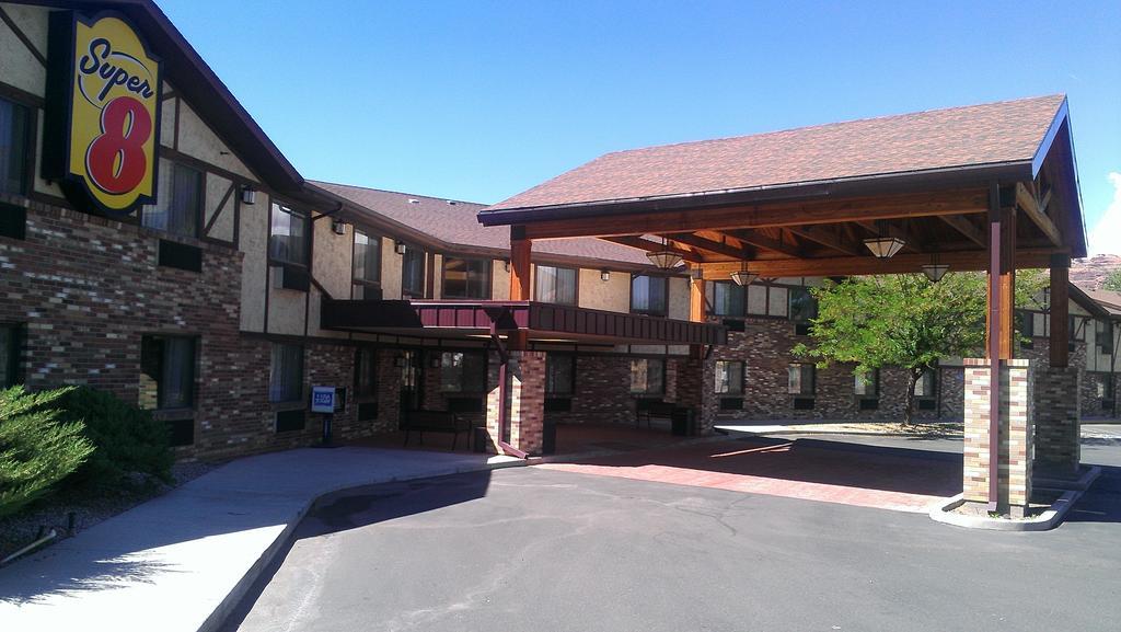 Super 8 By Wyndham Moab Motel Kültér fotó