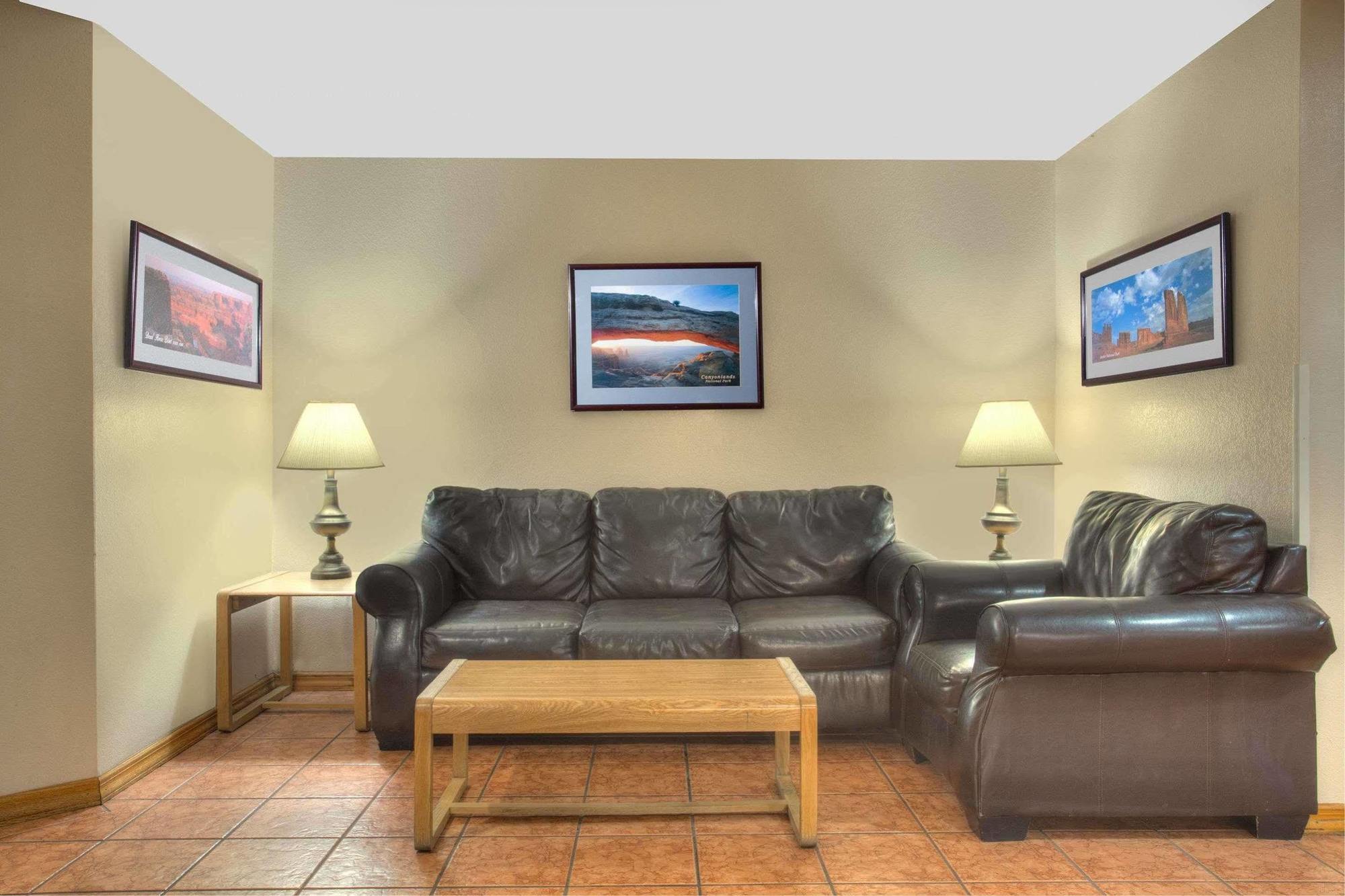 Super 8 By Wyndham Moab Motel Kültér fotó